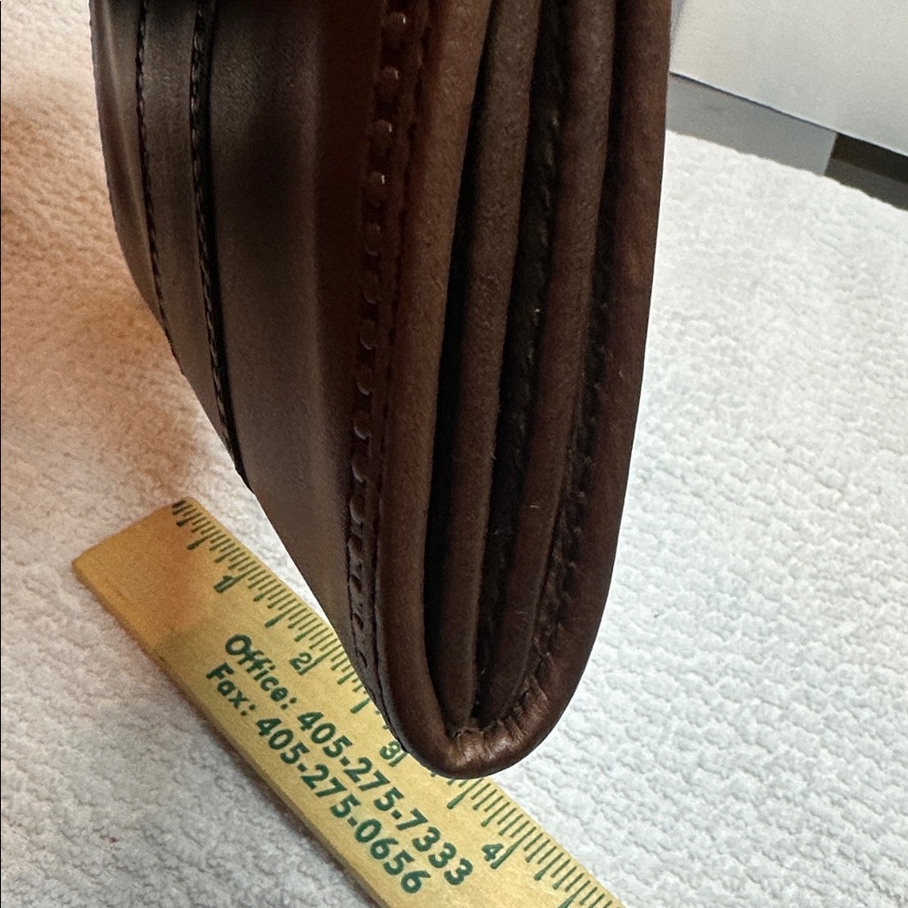 Fossil Brown Leather /clutch Wallet with brush Brass Details - Picture 16 of 17